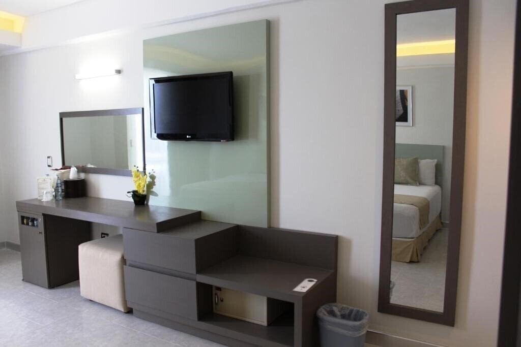 Zdjęcie El Conquistador Del Paseo De Montejo 5*