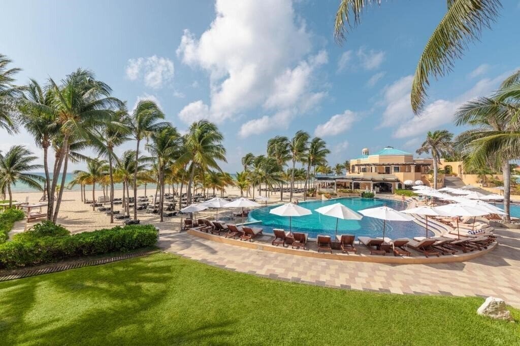Готель Royal Hideaway Playacar 5*