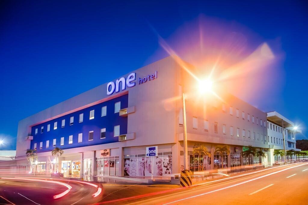 Hotel One Playa Del Carmen 3*