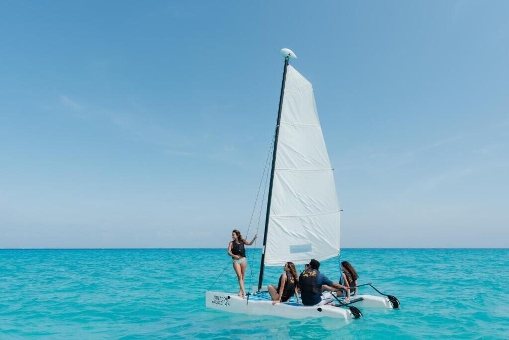 Фотография The Reef Playacar 4*