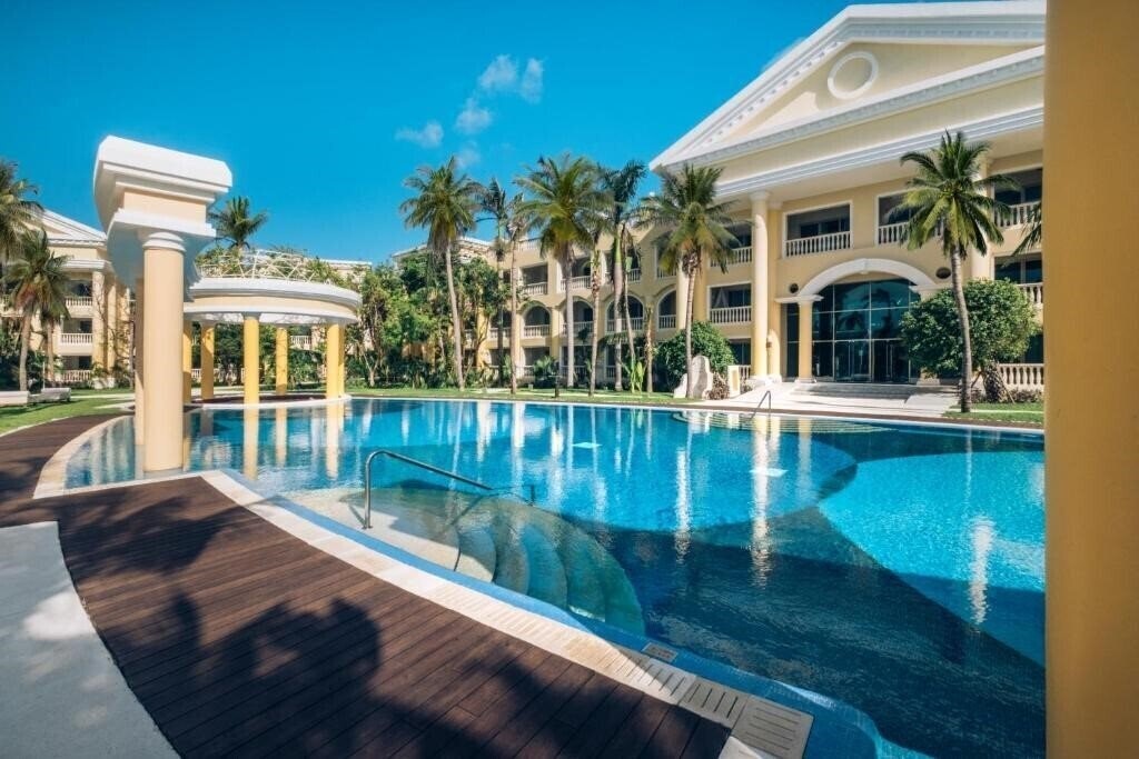 Zdjęcie JOIA Paraiso by Iberostar (ex. Iberostar Grand Hotel Paraiso) 5*
