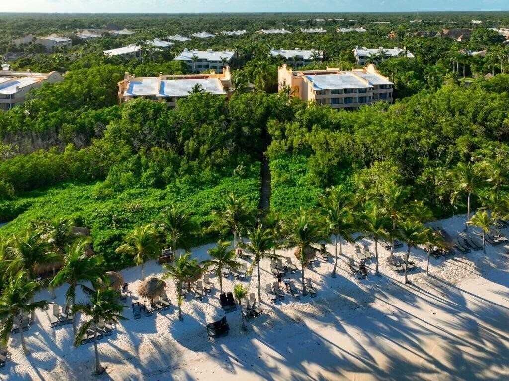 Фотографія Grand Palladium White Sand Resort & SPA 5*