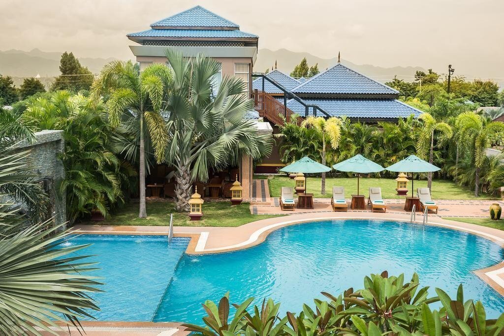 Zdjęcie Hotel Shwe Pyi Thar 4*