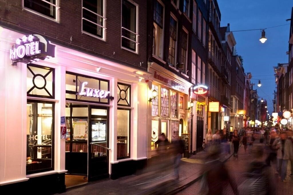 Готель Luxer 3*