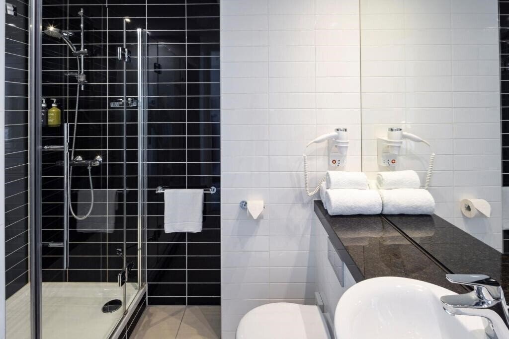 Фотография Holiday Inn Express Amsterdam - Sloterdijk Station 3*