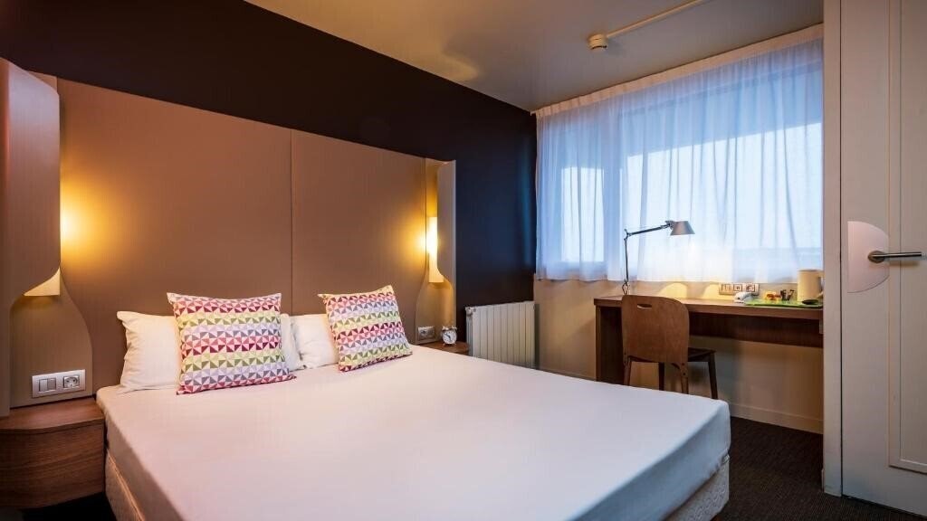 Готель Campanile Hotel Eindhoven 3*