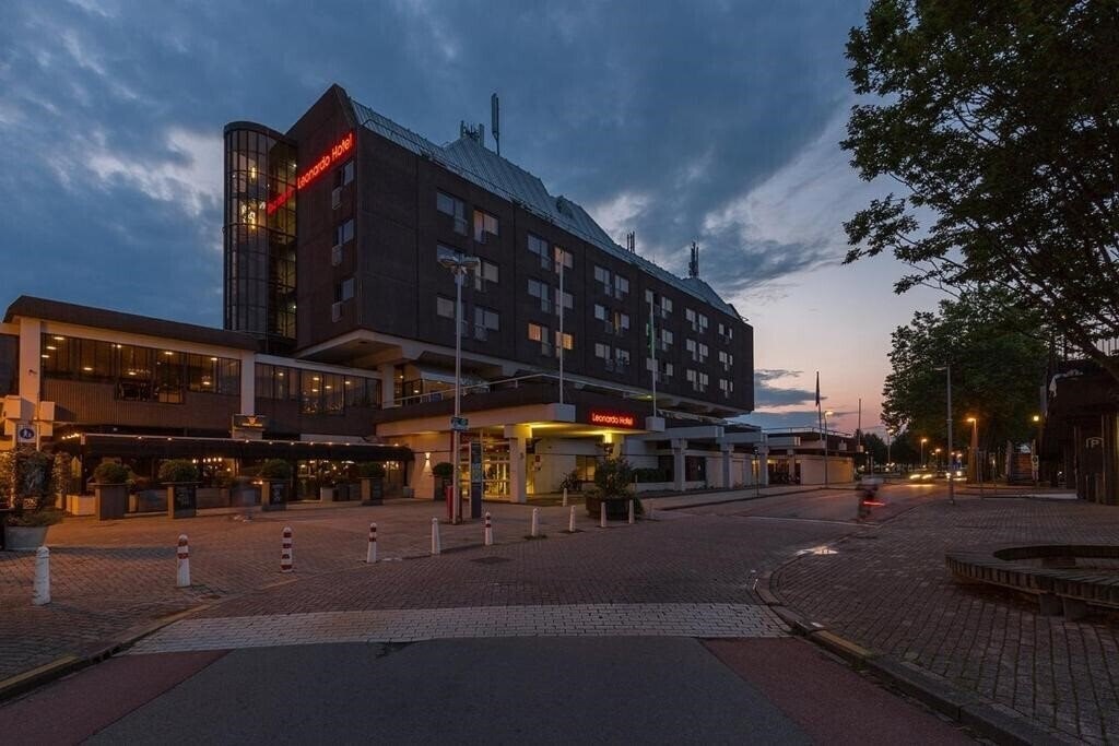 Hotel Apollo Lelystad City Centre 4*