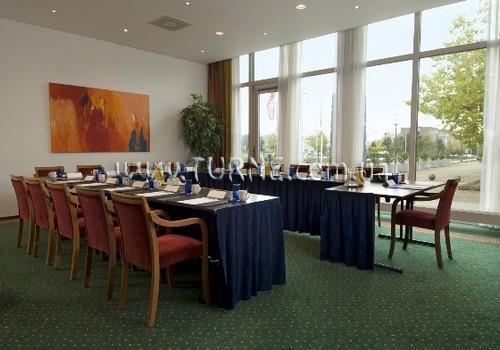 Zdjęcia NH Maastricht 4*