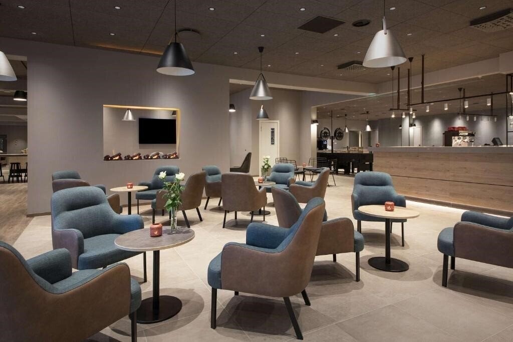 Картинка Scandic Bergen Airport 3*