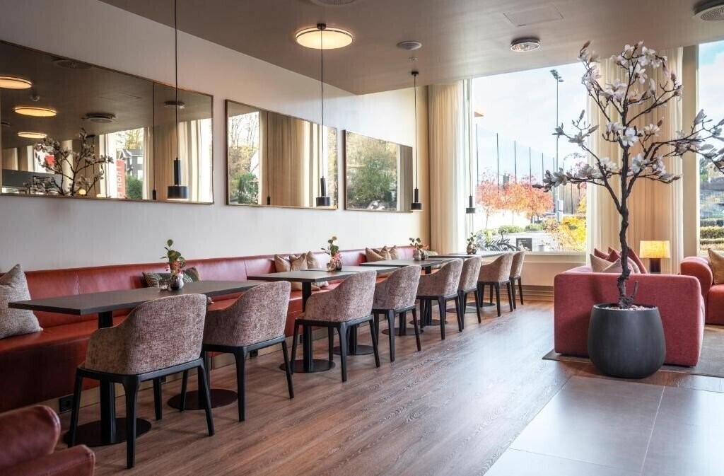 Фотографія Thon Hotel Ullevaal Stadion 4*