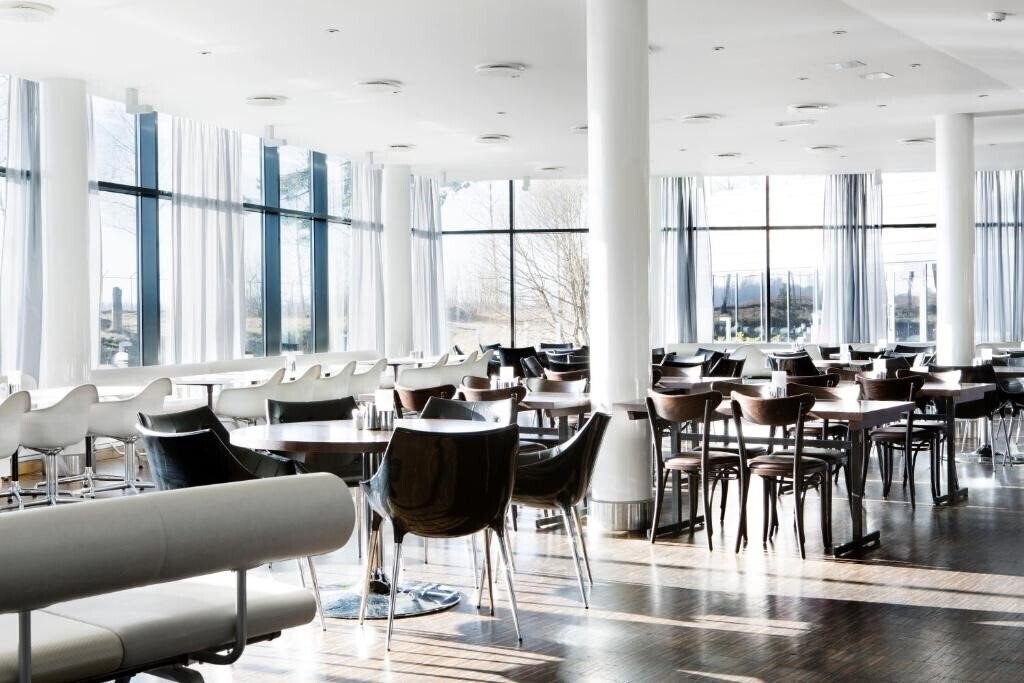 Obraz Comfort Hotel RunWay 3*