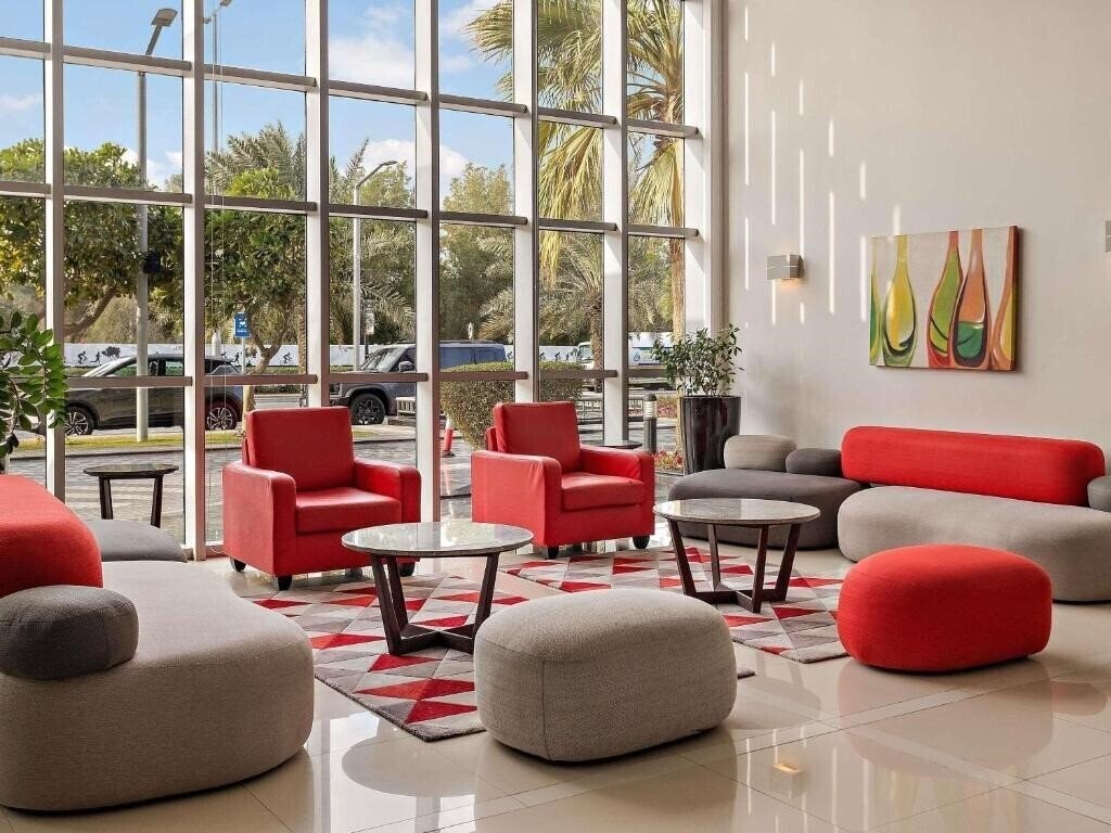 Отель Ibis Abu Dhabi Gate 3*