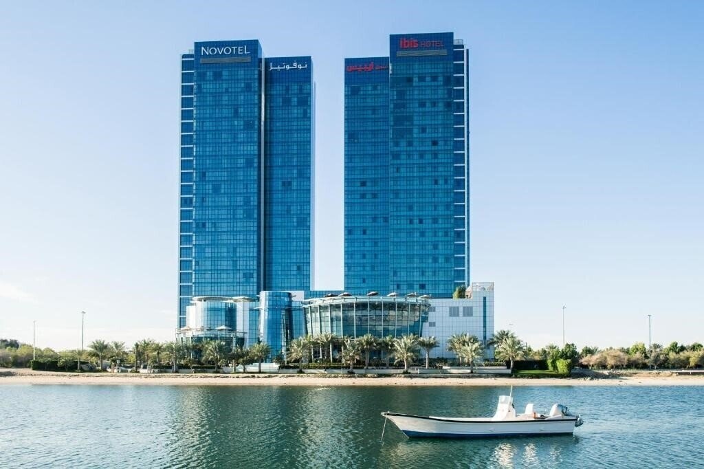 Obraz Novotel Abu Dhabi Gate 4*