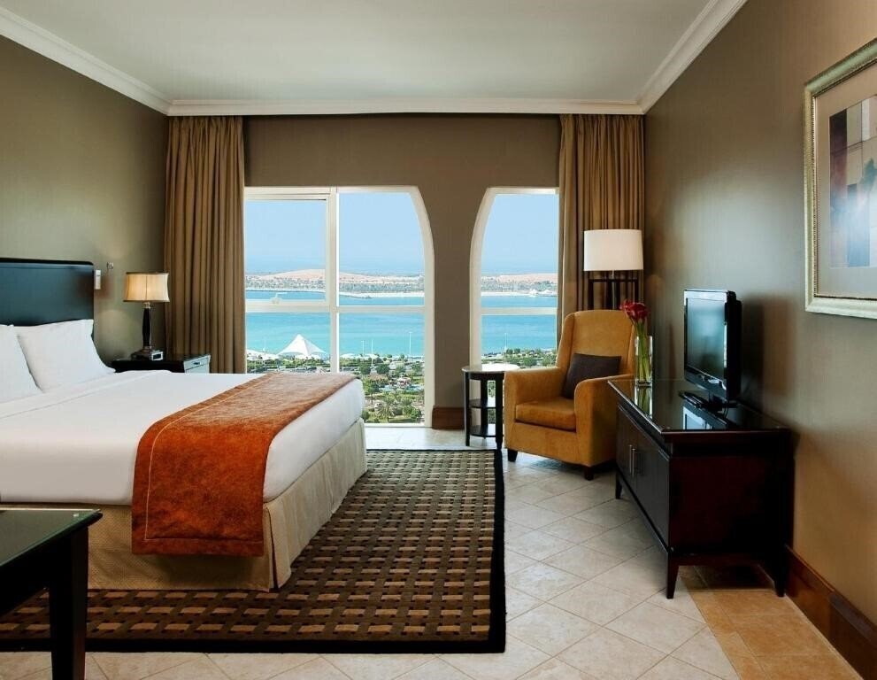 Obraz Sheraton Khalidiya Hotel Abu Dhabi 4*