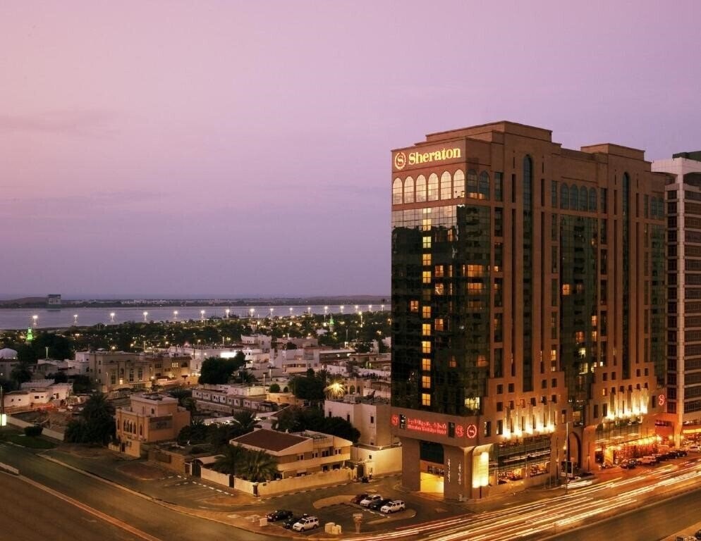 Zdjęcie Sheraton Khalidiya Hotel Abu Dhabi 4*
