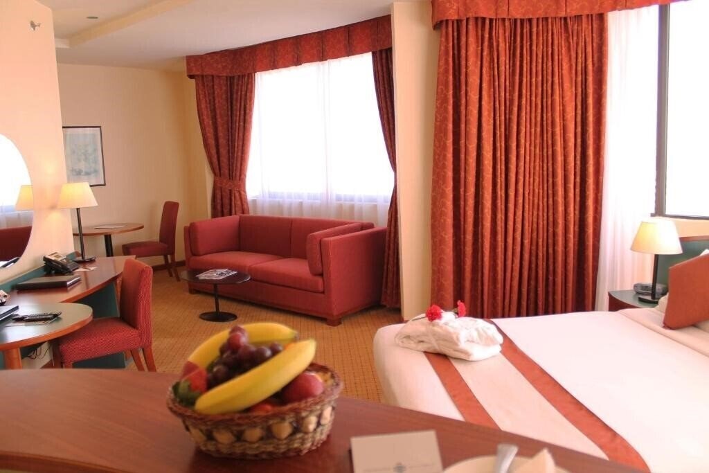 Готель Al Diar Dana Hotel 3*