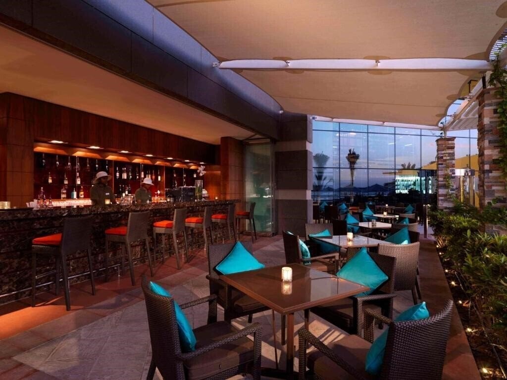 Zdjęcia Radisson Blu Hotel Abu Dhabi Yas Island 4*