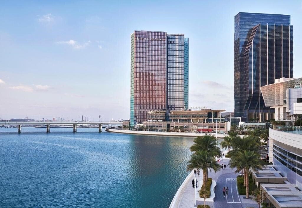 Hotel Four Seasons Al Maryah Island Abu Dhabi 5*