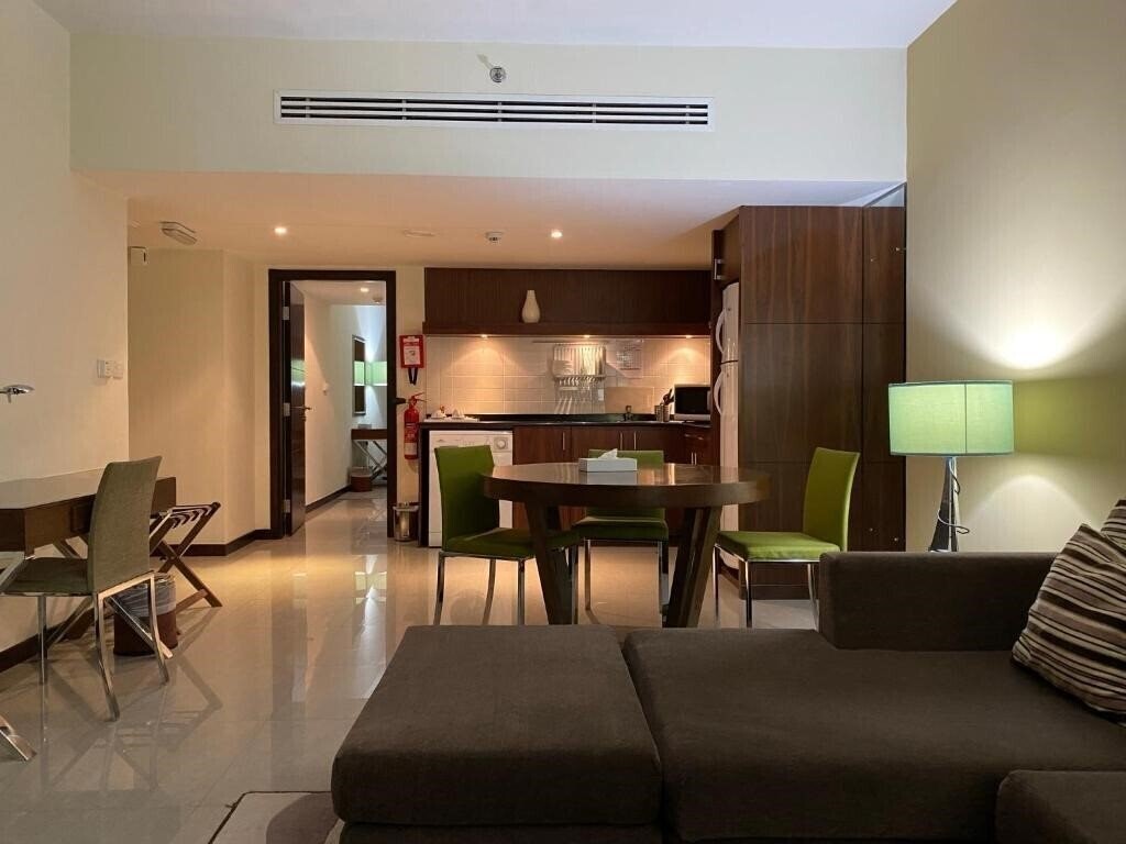 Zdjęcie Phoenix Plaza Hotel Apartments Abu Dhabi 3*