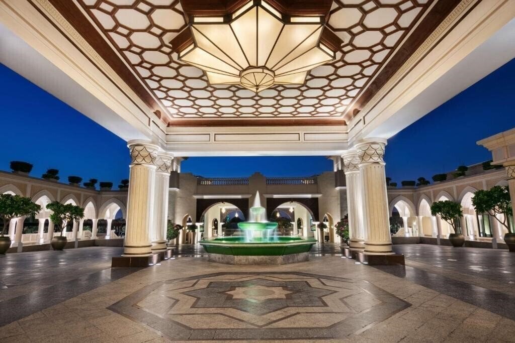 Картинка Shangri-La Hotel Abu Dhabi 5*