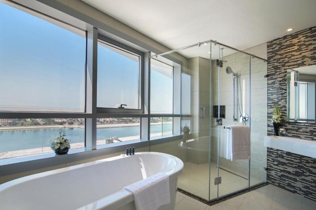 Фотографія Pearl Rotana 4*