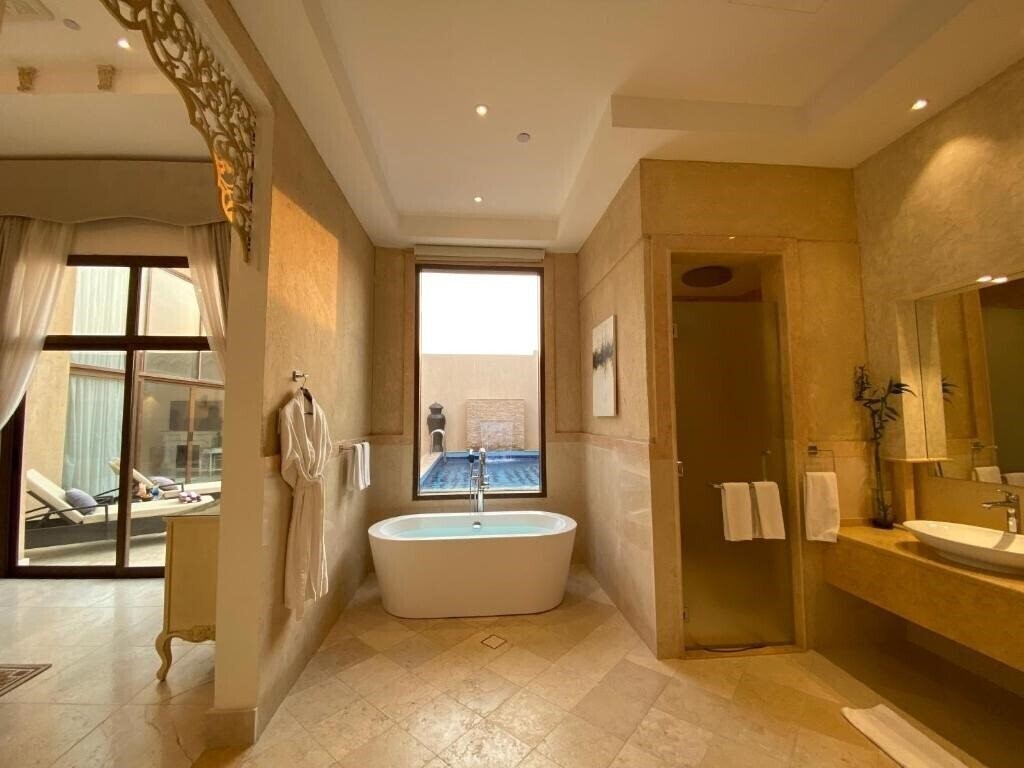 Zdjęcia Western Hotel - Madinat Zayed 4*