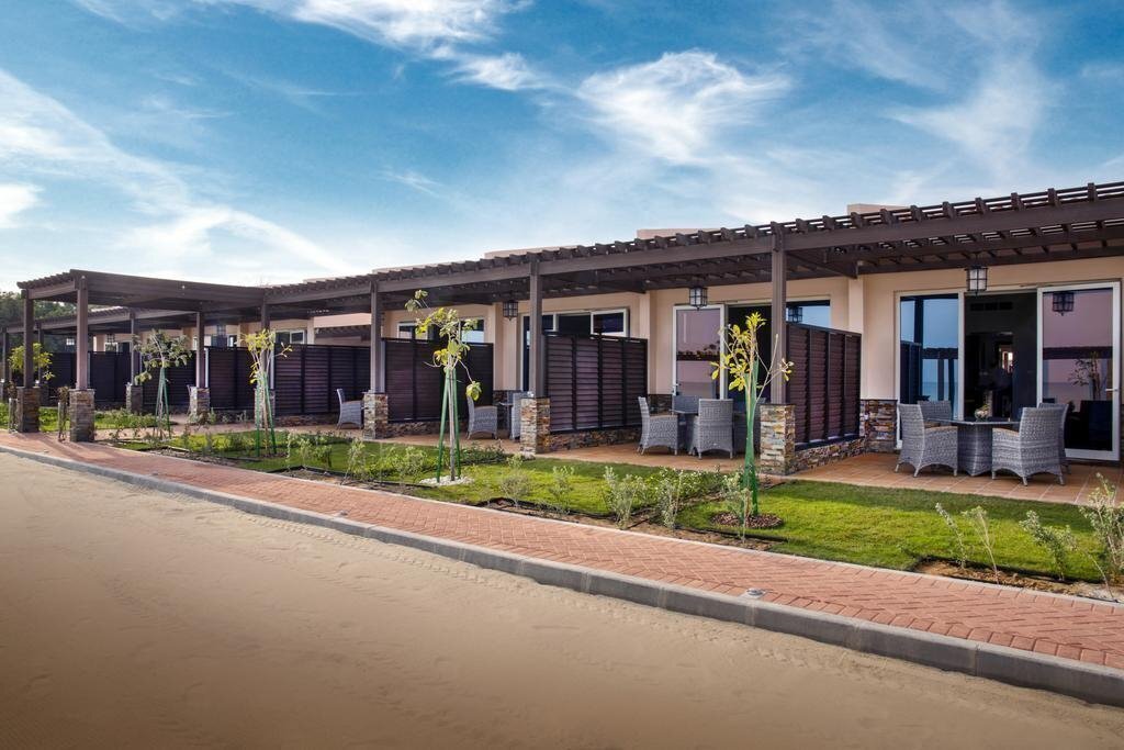Фото Danat Resort Jebel Dhanna 5*