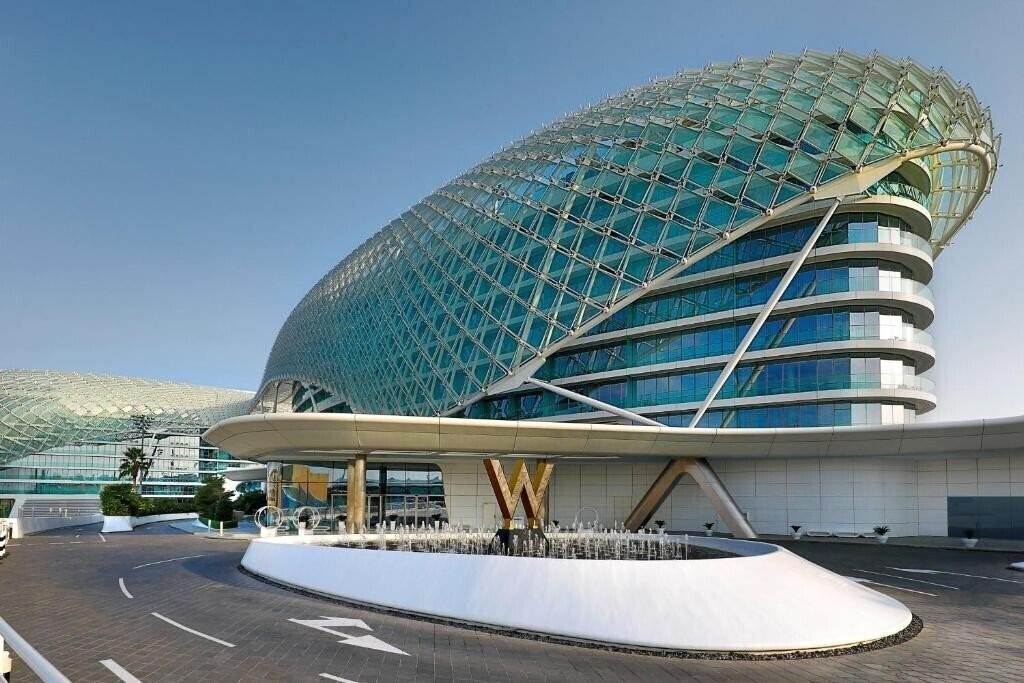 Готель Yas Viceroy 5*