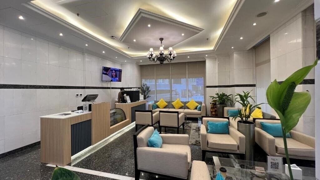 Фотографія Royal Rotary Hotel Apartments 3*