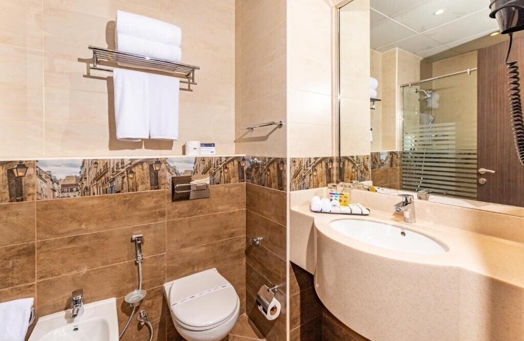 Zdjęcia Gravity Hotel Abu Dhabi 3*