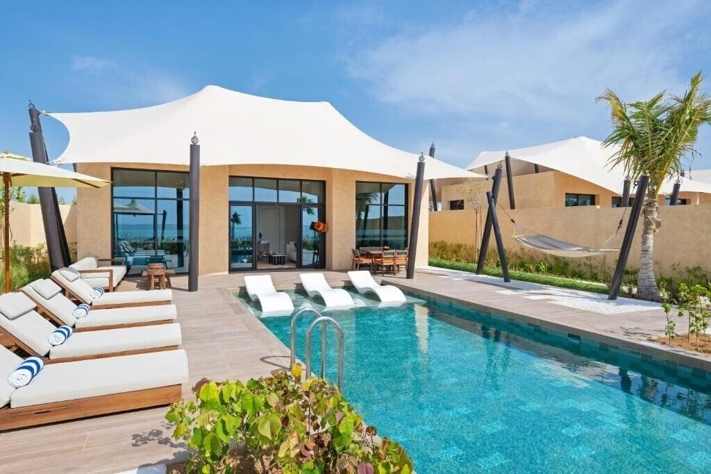 Zdjęcie Bab Al Nojoum Hudayriyat Villas 5*