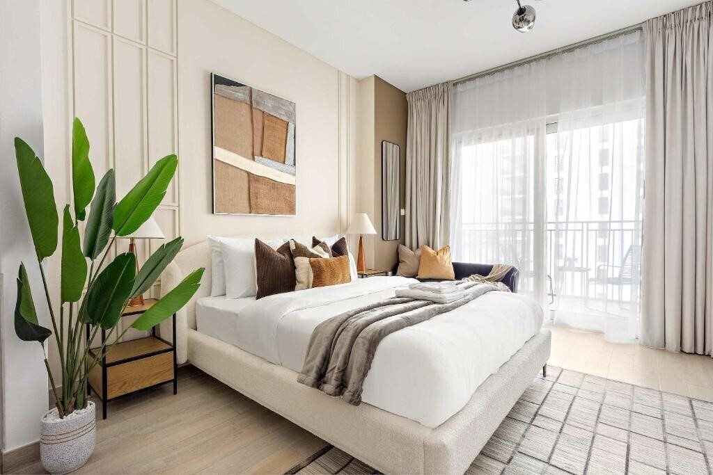 Отель Silkhaus Waters Edge Tower 3*