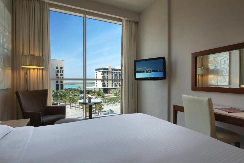 Картинка Yas Plaza Hotel Circuit Abu Dhabi 5*