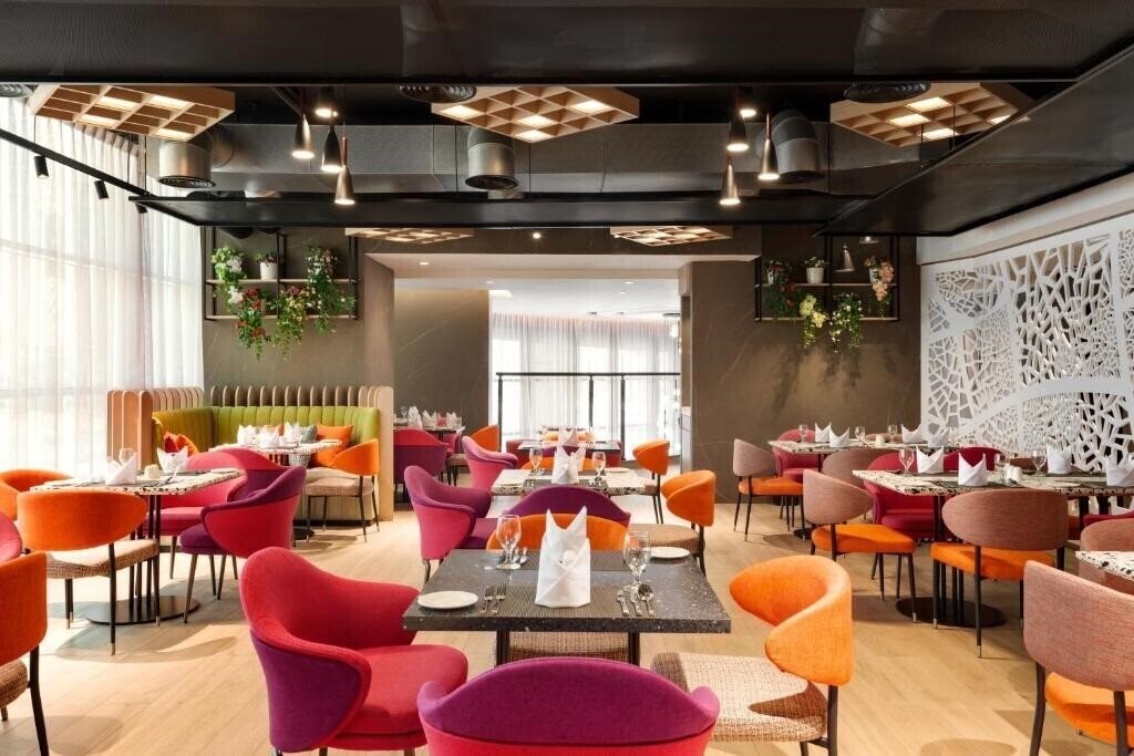 Zdjęcie La Quinta by Wyndham Abu Dhabi Al Wahda 4*