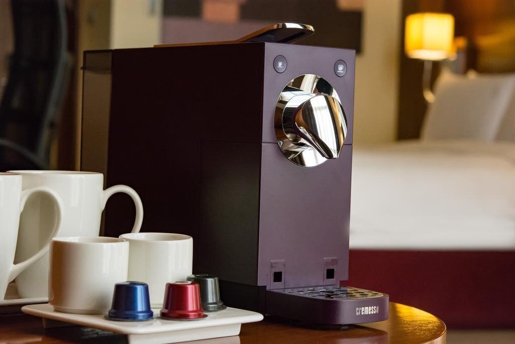 Zdjęcie Holiday Inn Abu Dhabi by IHG (ex. Holiday Inn Abu Dhabi) 4*