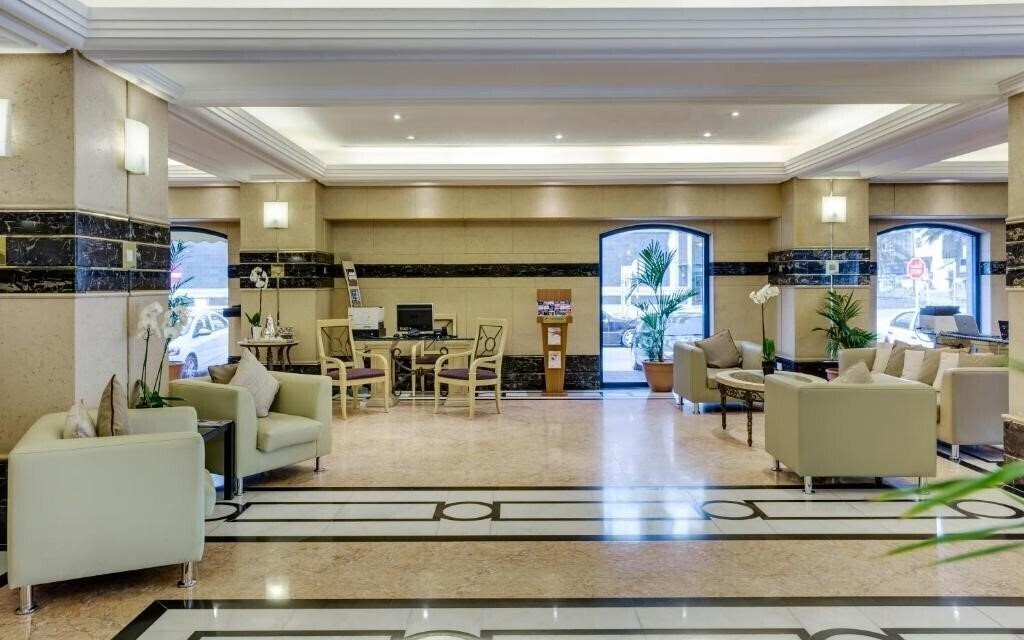 Зображення Novel Hotel City Center (ex. Mercure Abu Dhabi Centre Hotel) 4*