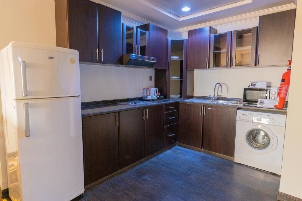 Obraz Ewan Hotel Apartments (ex. Ewan Ajman Suites Hotel, Ewa Ajman Suites, Ewan Suites Hotel) 4*