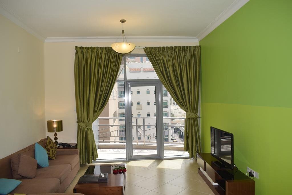 Zdjęcia Al Waleed Holiday Homes - Al Barsha (ex. Al Waleed Palace Hotel Apartments ) 4*