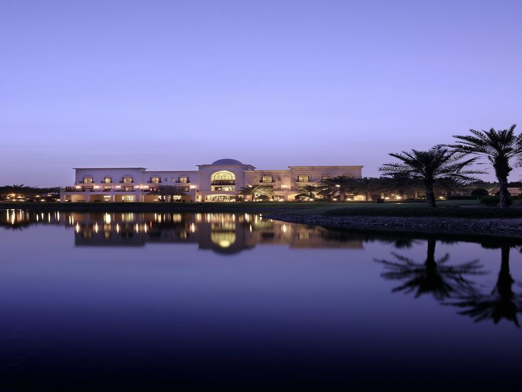 Hotel The Adress Montgomerie Dubai 5*