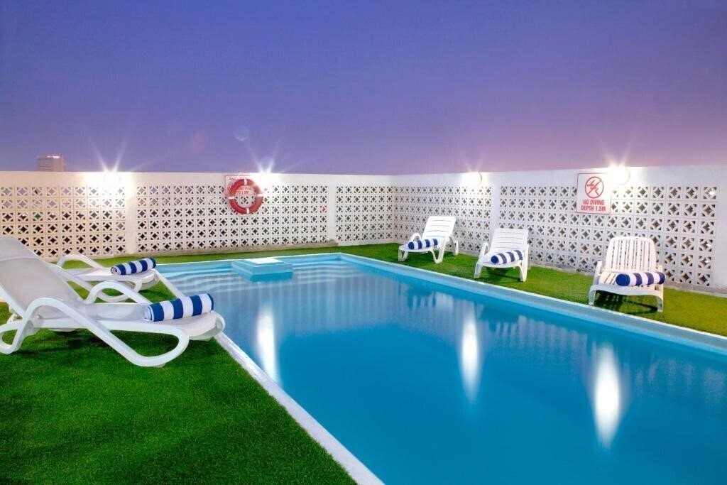 Фото Landmark Hotel Baniyas 3*