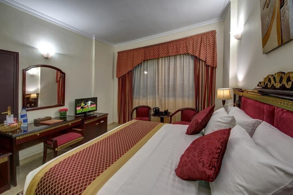Фото Comfort Inn Hotel 3*