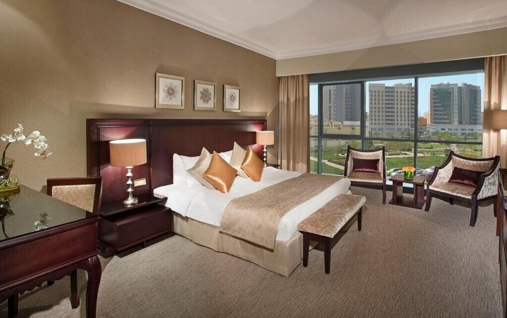 Отель City Seasons Dubai Hotel (ex. City Seasons Hotel Dubai, City Seasons Deira City Centre) 4*