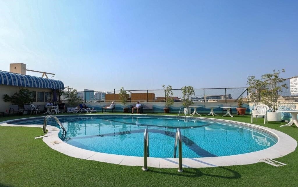 Фотографія Aavri Hotel (ex. Aravi Hotel, Avari Dubai Hotel) 4*