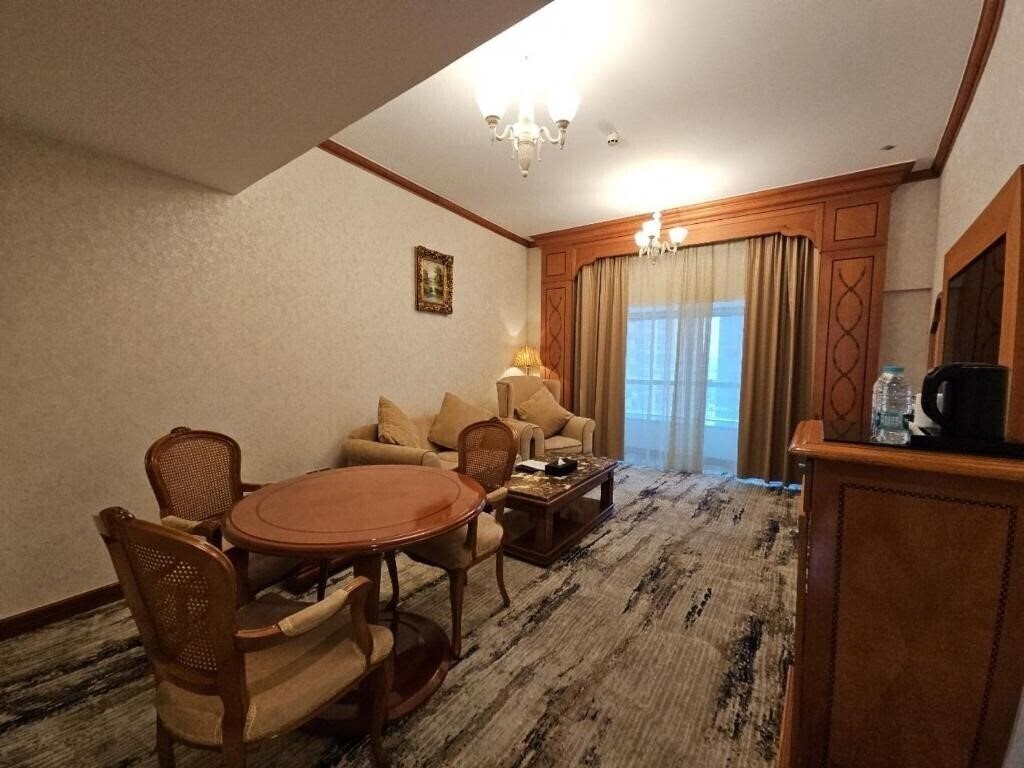 Obraz Royal Concorde Hotel & Suites Dubai 4*