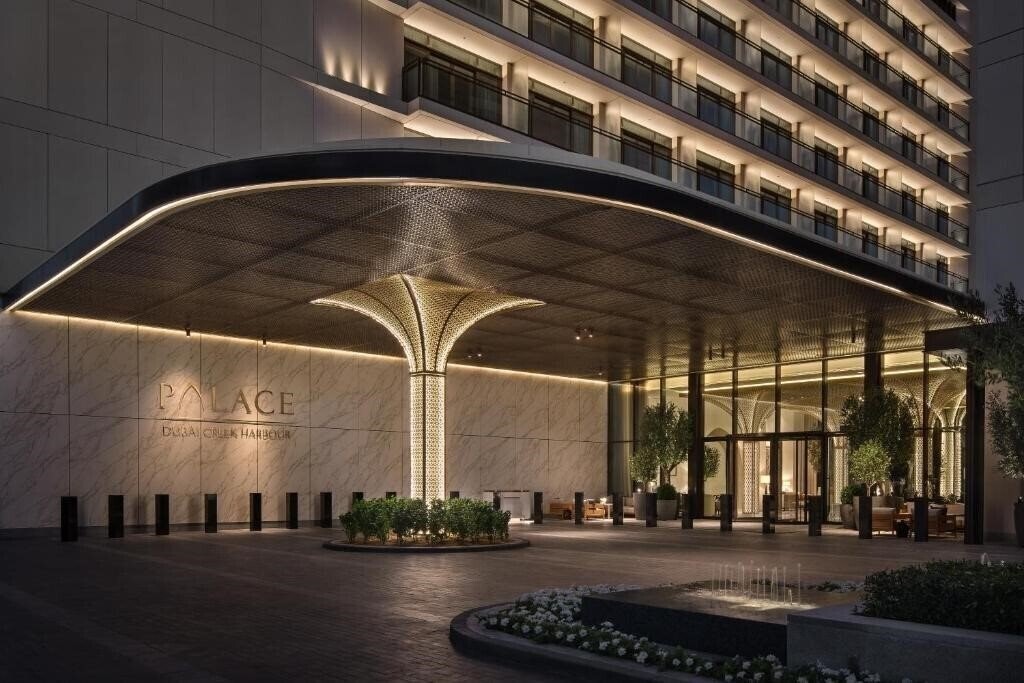 Hotel Palace Dubai Creek Harbour 5*