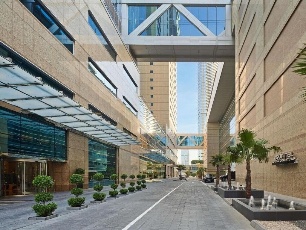 Zdjęcie Sofitel Dubai Downtown 5*