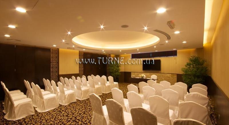 Картинка Oasis Court Hotel Apartment апартаменты