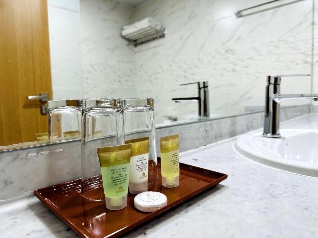 Zdjęcie York International Hotel 3*