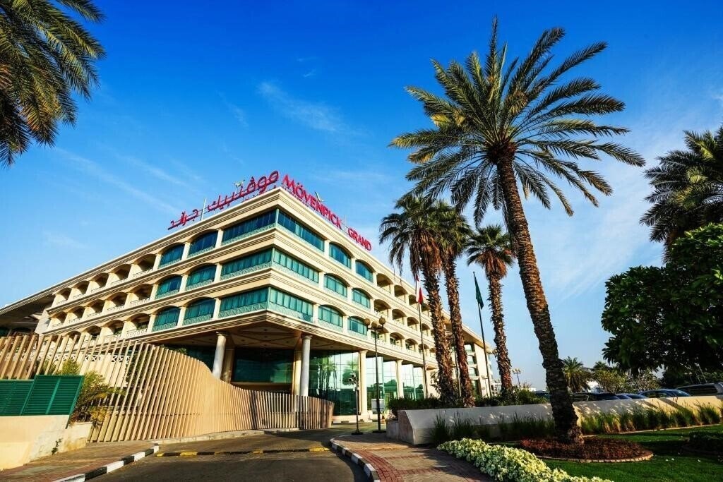 Отель Movenpick Grand Al Bustan Hotel (ex. Roda Al Bustan Dubai) 5*
