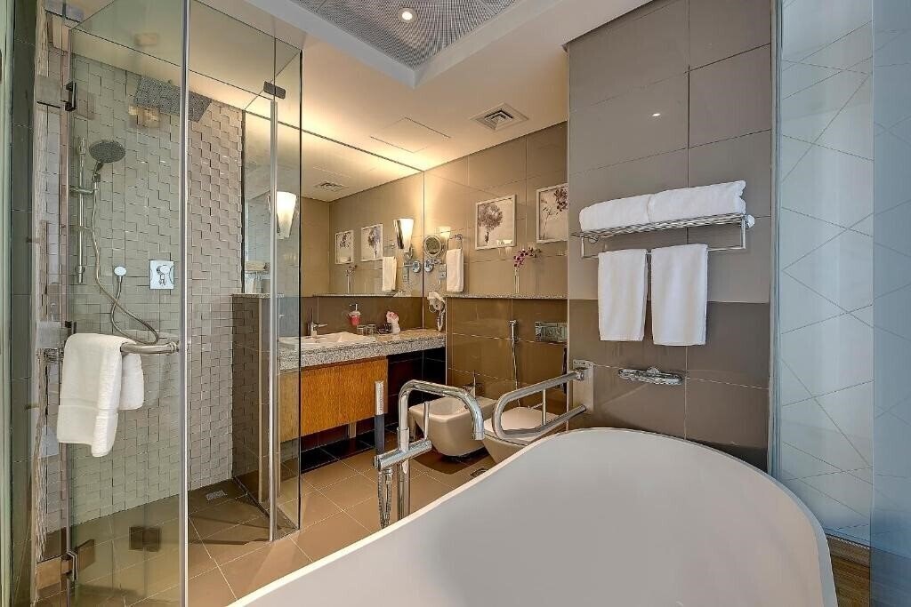 Zdjęcia Royal Continental Hotel (ex. Ramada Continental) 4*